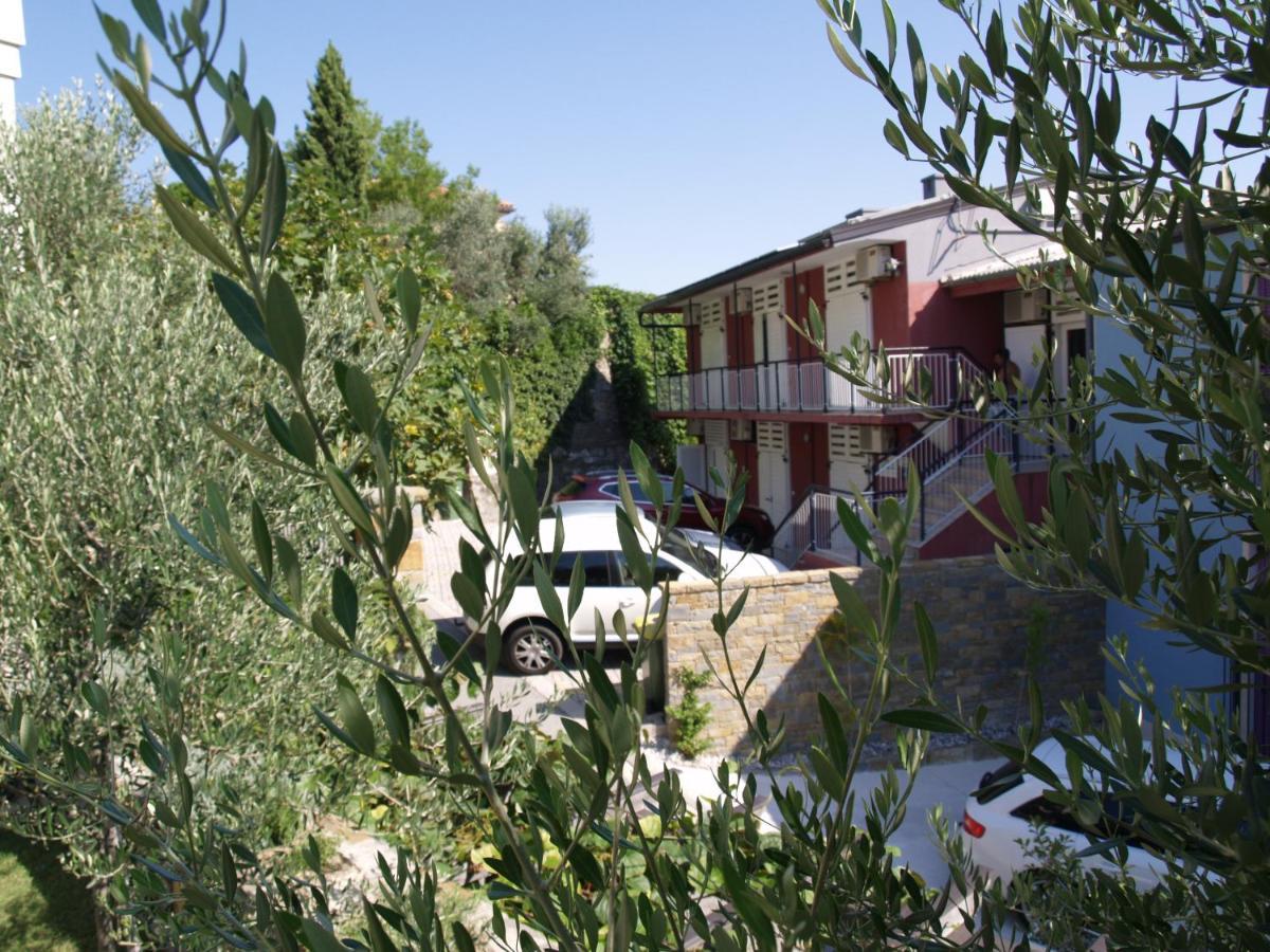Apartments Lavanda Fiesa Pirano Esterno foto